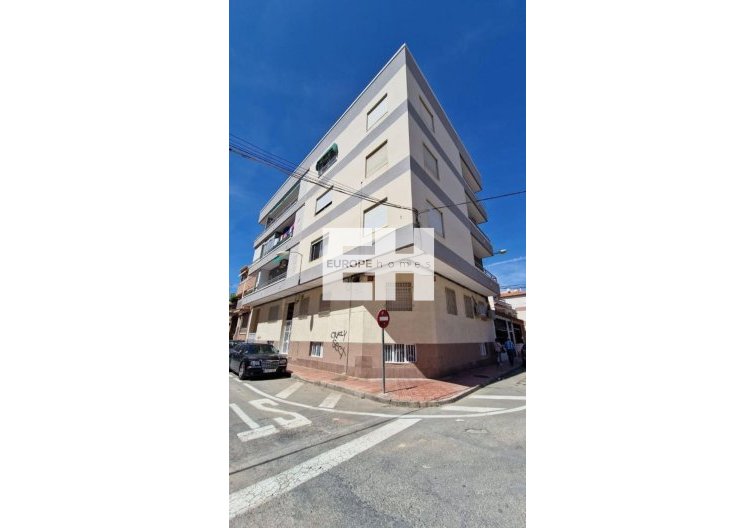 Segunda mano - Apartamento  - Torrevieja - Playa de los Locos