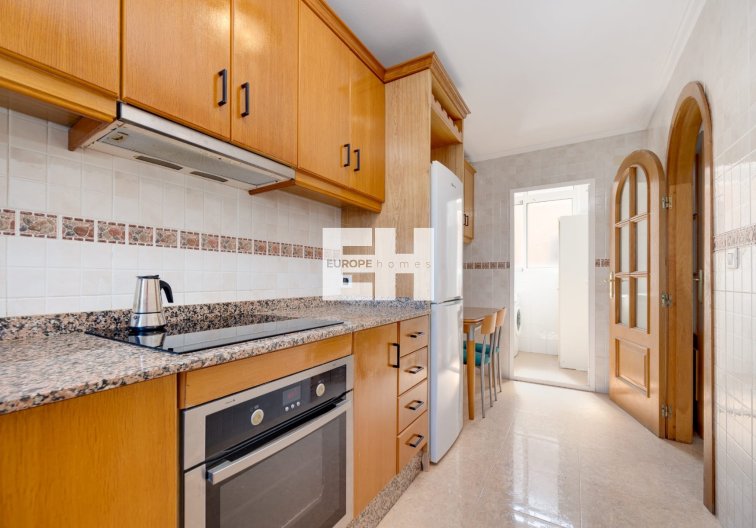 Segunda mano - Apartamento  - Jacarilla - Inland