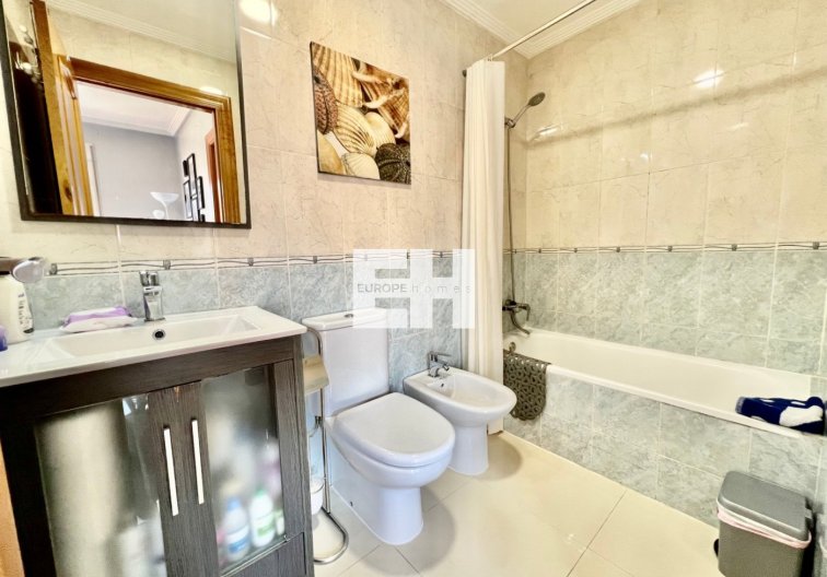 Resale - Penthouse - Torrevieja - Centro