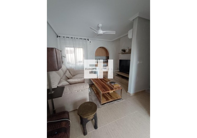 Segunda mano - town house - Avileses - Jerónimo Y Avileses