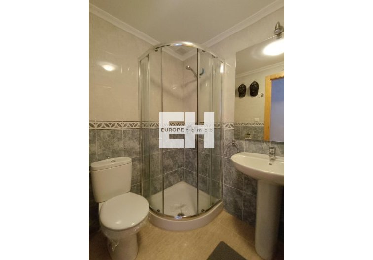 Segunda mano - town house - Avileses - Jerónimo Y Avileses