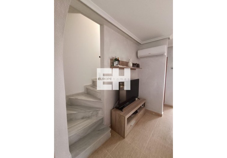 Segunda mano - town house - Avileses - Jerónimo Y Avileses