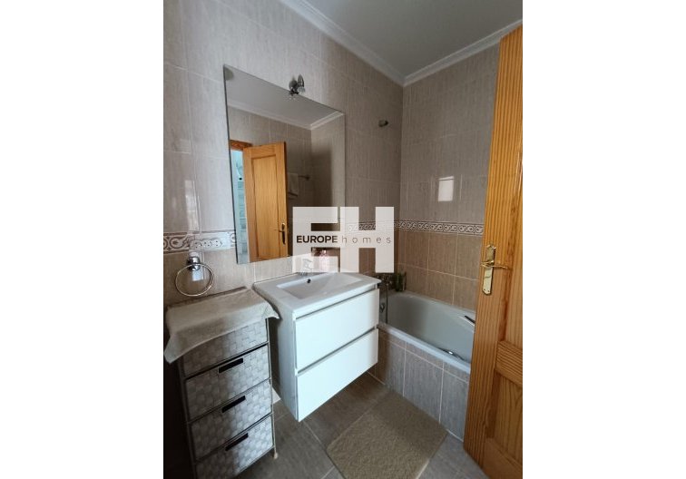 Segunda mano - town house - Avileses - Jerónimo Y Avileses