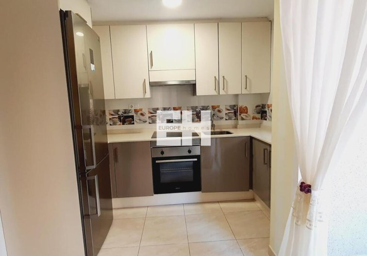 Segunda mano - Apartamento  - Torrevieja - Centro