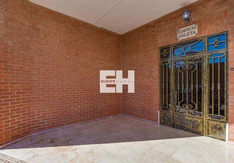 Segunda mano - Apartamento  - San Pedro del Pinatar - Av. Dr Artero Guirao