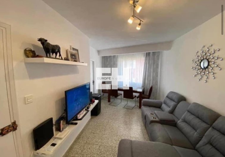 Resale - Apartment - Lo Pagan