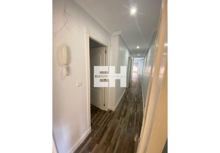 Segunda mano - Apartamento  - San Miguel de Salinas - Pueblo 9