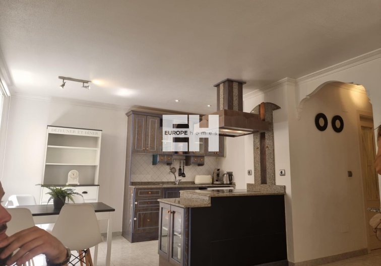 Segunda mano - Apartamento  - Torrevieja - Los Balcones - Los Altos Del Edén