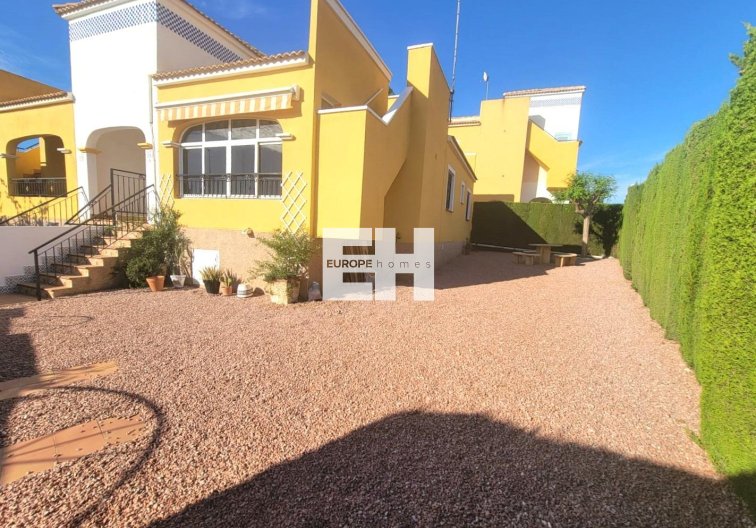 Segunda mano - town house - Los Montesinos - Los Montesinos - Urb. La Herrada