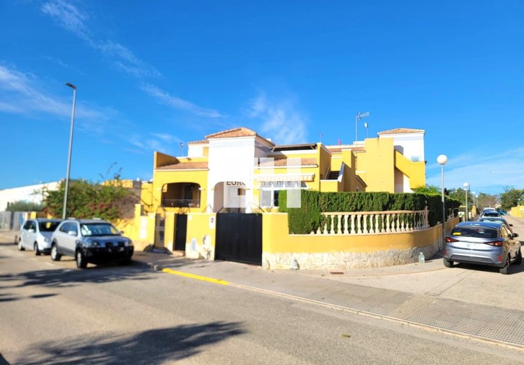 Segunda mano - town house - Los Montesinos - Los Montesinos - Urb. La Herrada