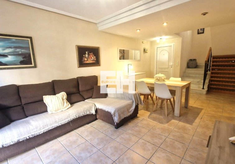 Segunda mano - town house - Torrevieja - Torreblanca