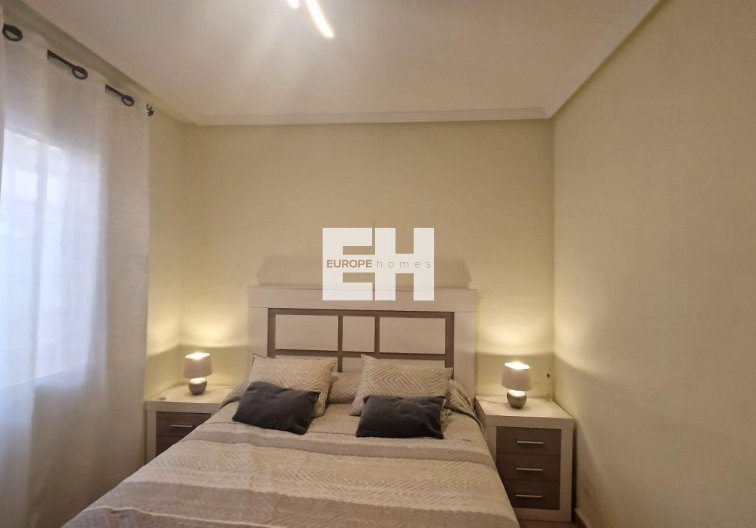 Segunda mano - town house - Torrevieja - Torreblanca