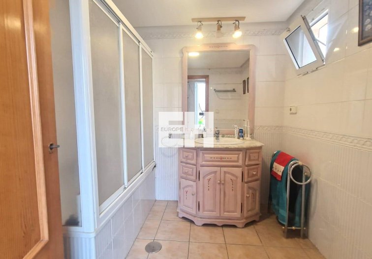 Segunda mano - town house - Torrevieja - Torreblanca