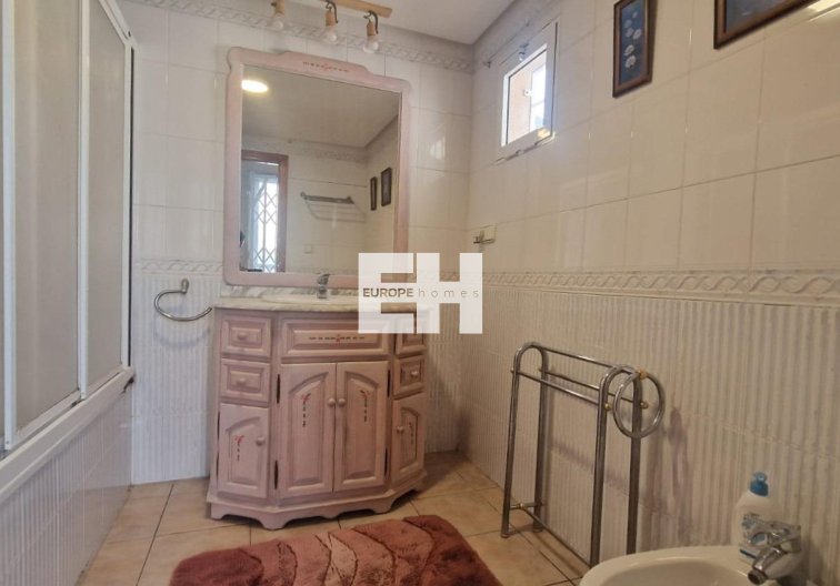 Segunda mano - town house - Torrevieja - Torreblanca