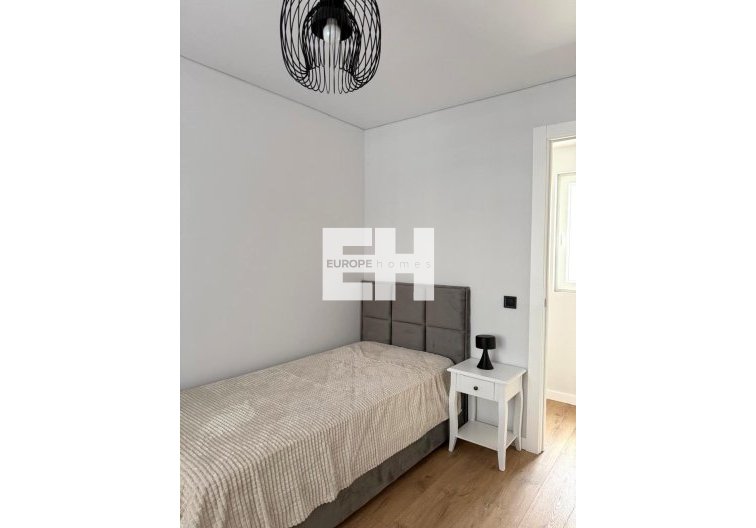 Segunda mano - Apartamento  - Torrevieja - Paseo Maritimo