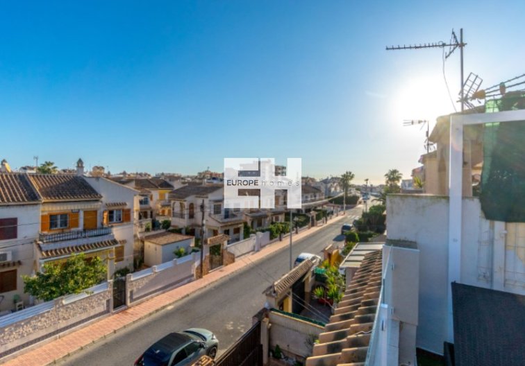 Segunda mano - town house - Torrevieja - Costa Blanca