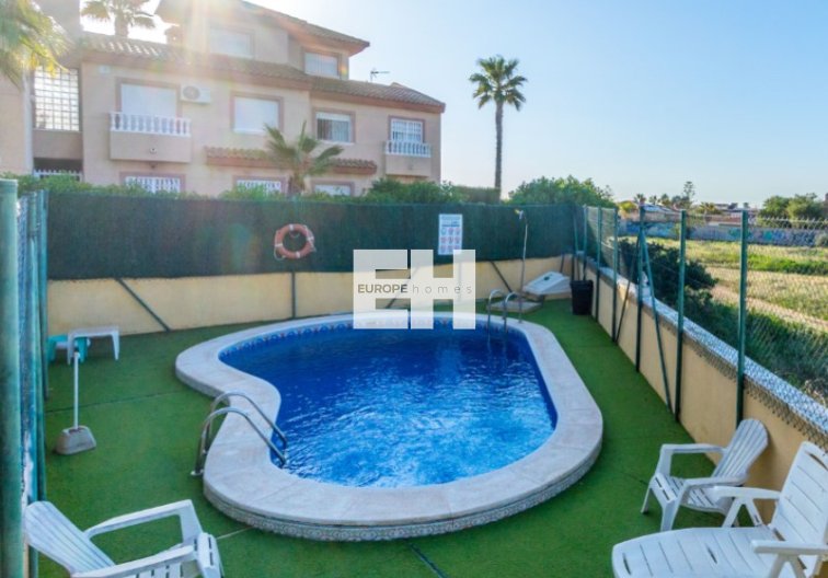 Segunda mano - town house - Torrevieja - Costa Blanca