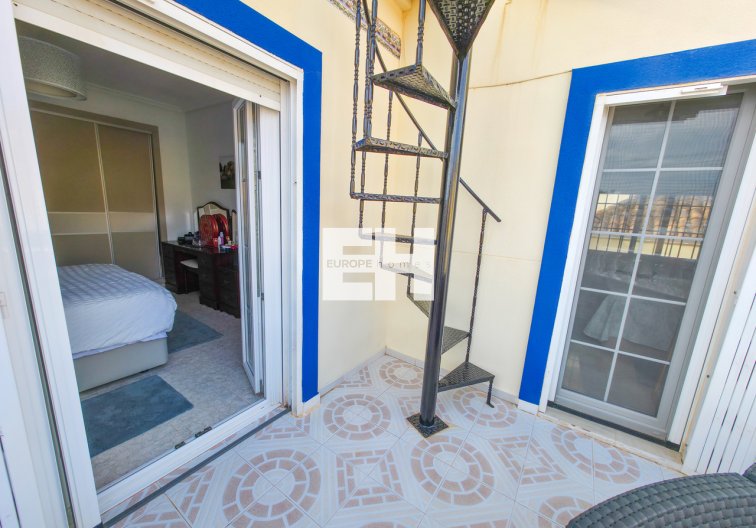 Segunda mano - villa - Villamartin - Costa Blanca