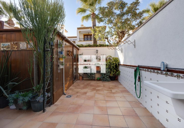 Segunda mano - villa - Orihuela Costa - Costa Blanca