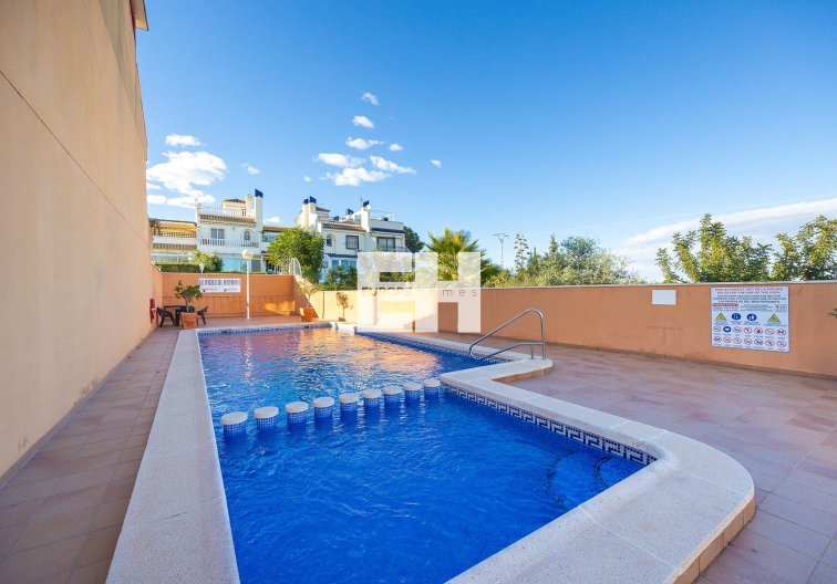 Segunda mano - villa - Orihuela Costa - Costa Blanca