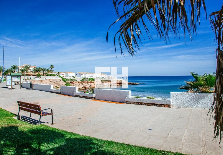 Segunda mano - villa - Orihuela Costa - Costa Blanca