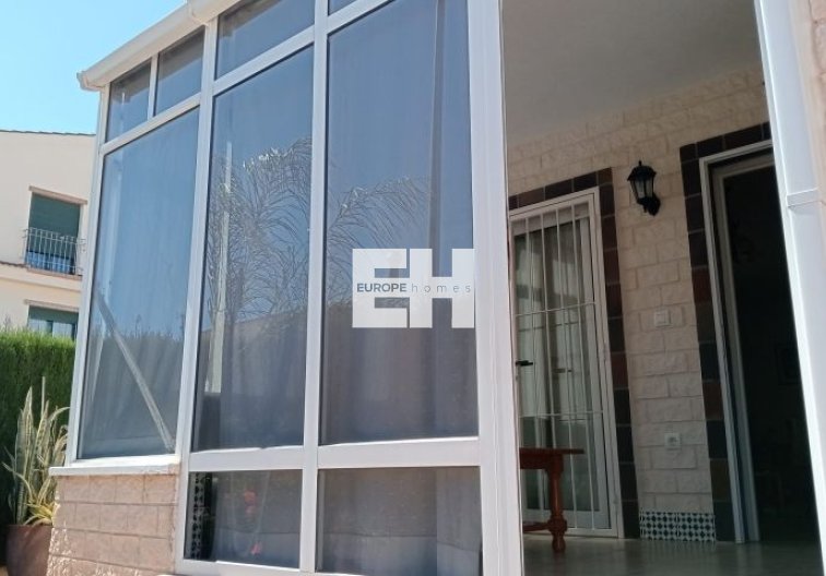 Segunda mano - villa - Pilar de la Horadada - Costa Blanca