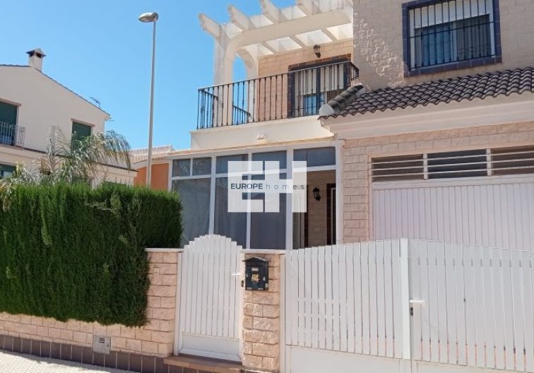 Segunda mano - villa - Pilar de la Horadada - Costa Blanca