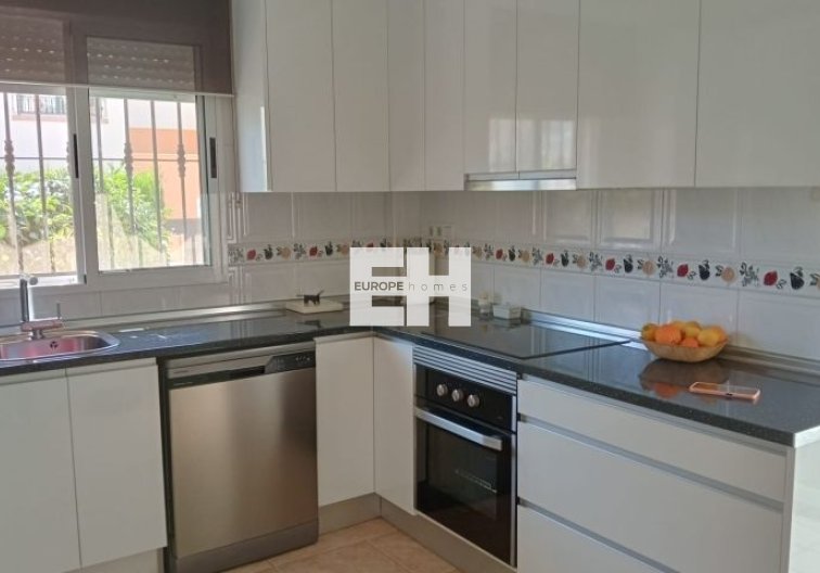 Segunda mano - villa - Pilar de la Horadada - Costa Blanca