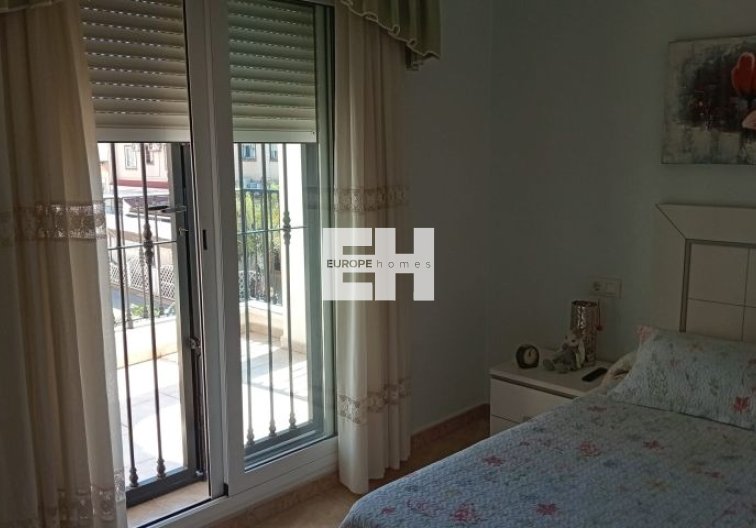 Segunda mano - villa - Pilar de la Horadada - Costa Blanca