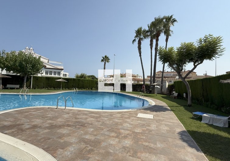 Segunda mano - Apartamento  - Orihuela Costa - Costa Blanca