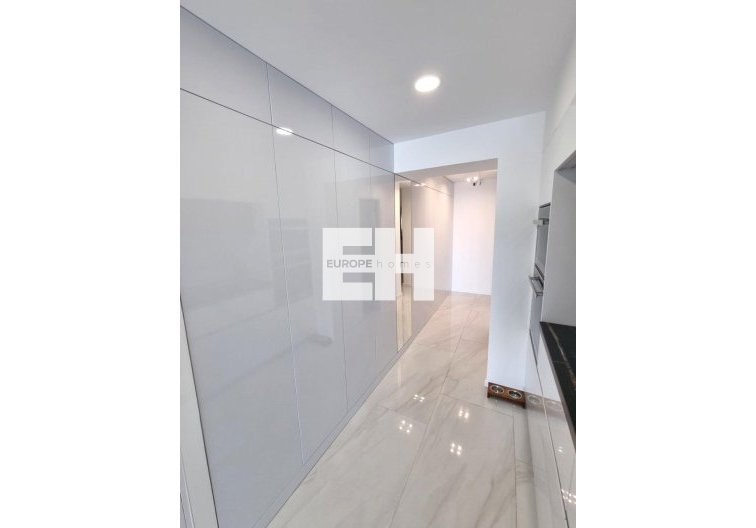Segunda mano - Apartamento  - Torrevieja - Centro