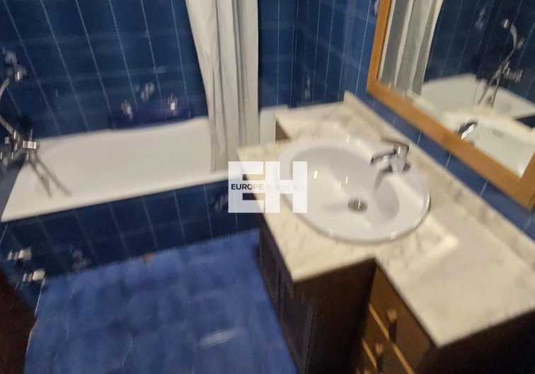 Segunda mano - Apartamento  - Torrevieja - Centro