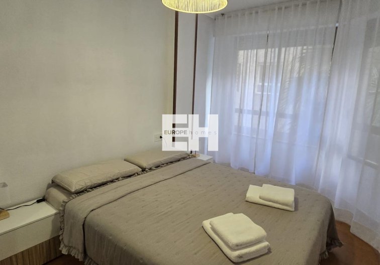 Segunda mano - Apartamento  - Torrevieja - Centro