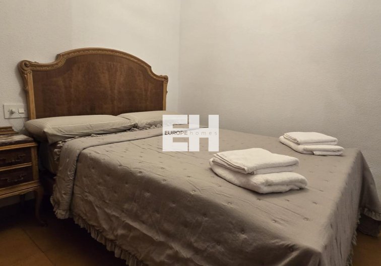 Segunda mano - Apartamento  - Torrevieja - Centro