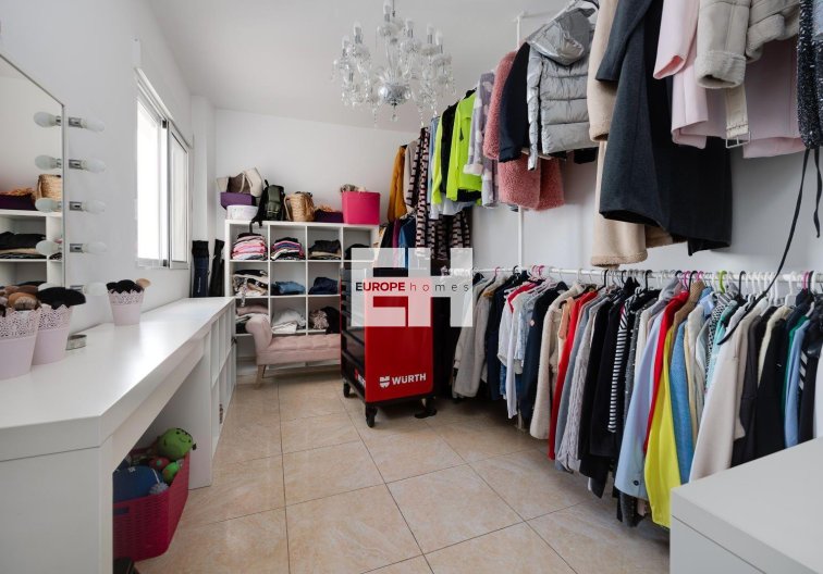 Segunda mano - Apartamento  - Torrevieja - Centro