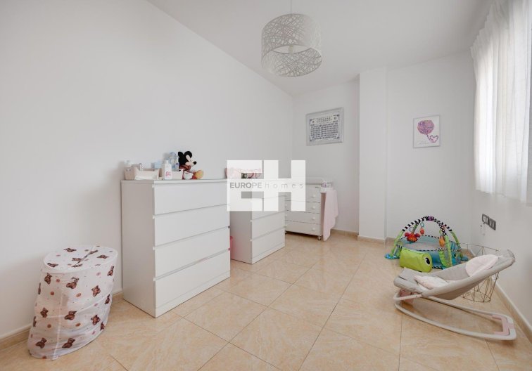 Segunda mano - Apartamento  - Torrevieja - Centro