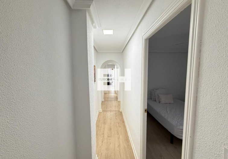 Herverkoop - Appartement - Torrevieja - Playa del Cura