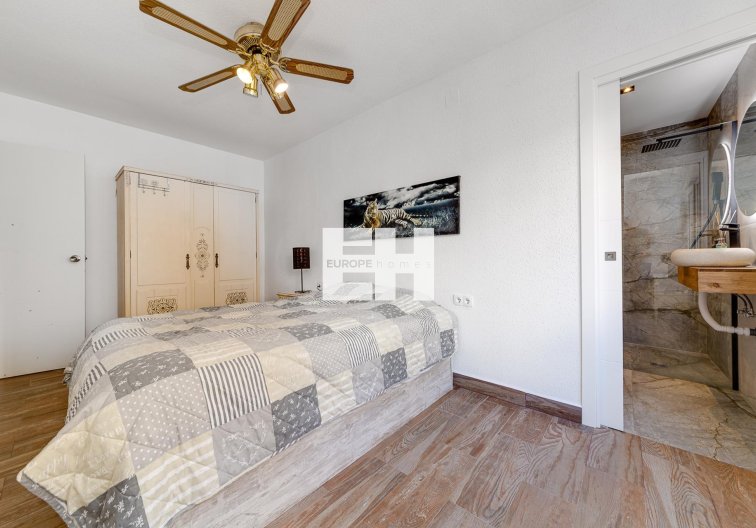 Segunda mano - Apartamento  - Torrevieja - Playa del Cura