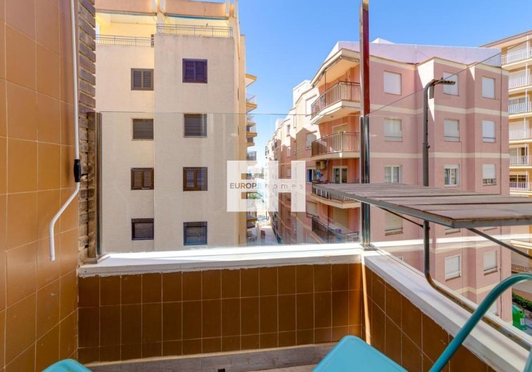 Segunda mano - Apartamento  - Torrevieja - Playa del Cura