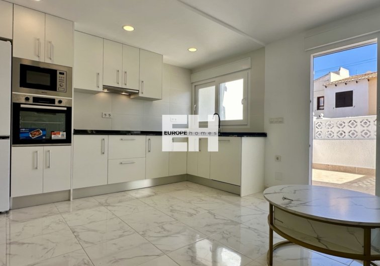 Segunda mano - town house - Torrevieja - Costa Blanca