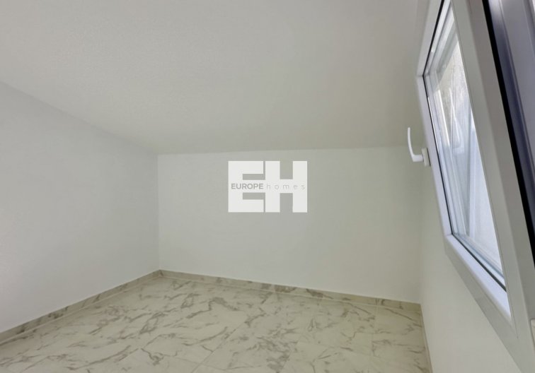 Segunda mano - town house - Torrevieja - Costa Blanca