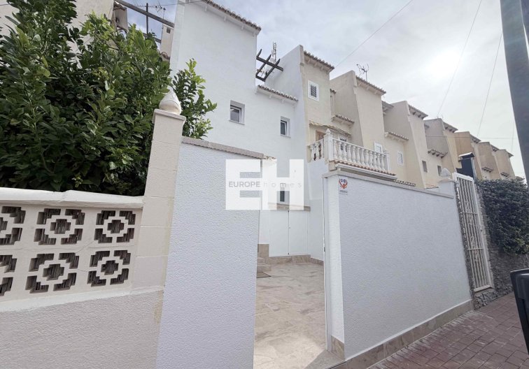 Segunda mano - town house - Torrevieja - Costa Blanca