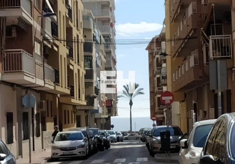 Segunda mano - Apartamento  - Torrevieja - CENTRE PLAYA DEL CURA LAS PISCINAS