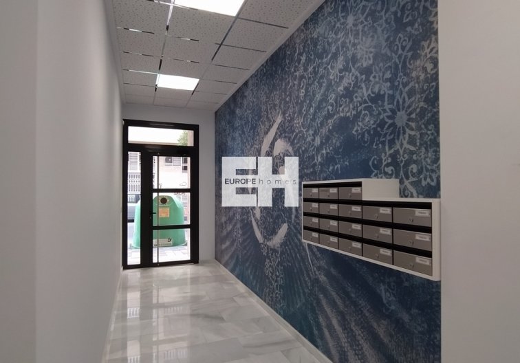 Segunda mano - Apartamento  - Torrevieja - CENTRE PLAYA DEL CURA LAS PISCINAS