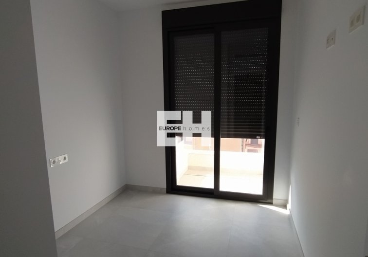 Segunda mano - Apartamento  - Torrevieja - CENTRE PLAYA DEL CURA LAS PISCINAS