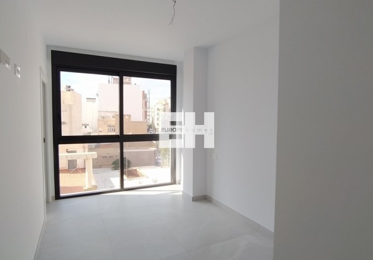 Segunda mano - Apartamento  - Torrevieja - CENTRE PLAYA DEL CURA LAS PISCINAS