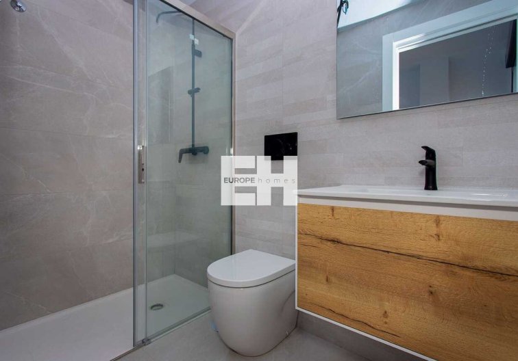 Segunda mano - Apartamento  - Torrevieja - CENTRE PLAYA DEL CURA LAS PISCINAS