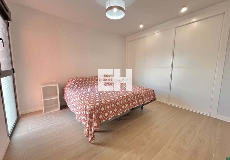 Segunda mano - Apartamento  - Villamartin - Costa Blanca