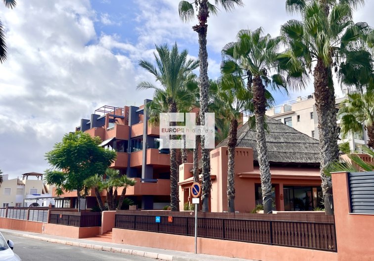 Segunda mano - Apartamento  - Villamartin - Costa Blanca