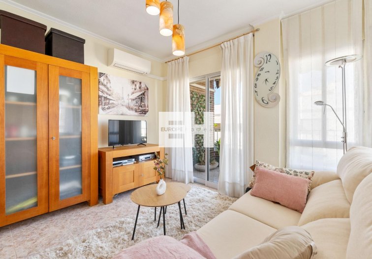 Segunda mano - Apartamento  - Torrevieja